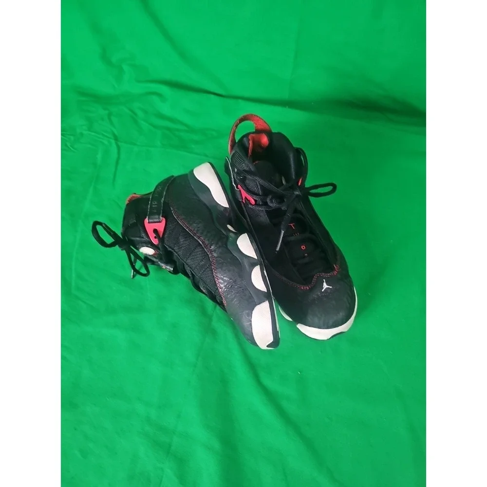 Size 5.5 Youth- Jordan 6 Rings Bred Preowned